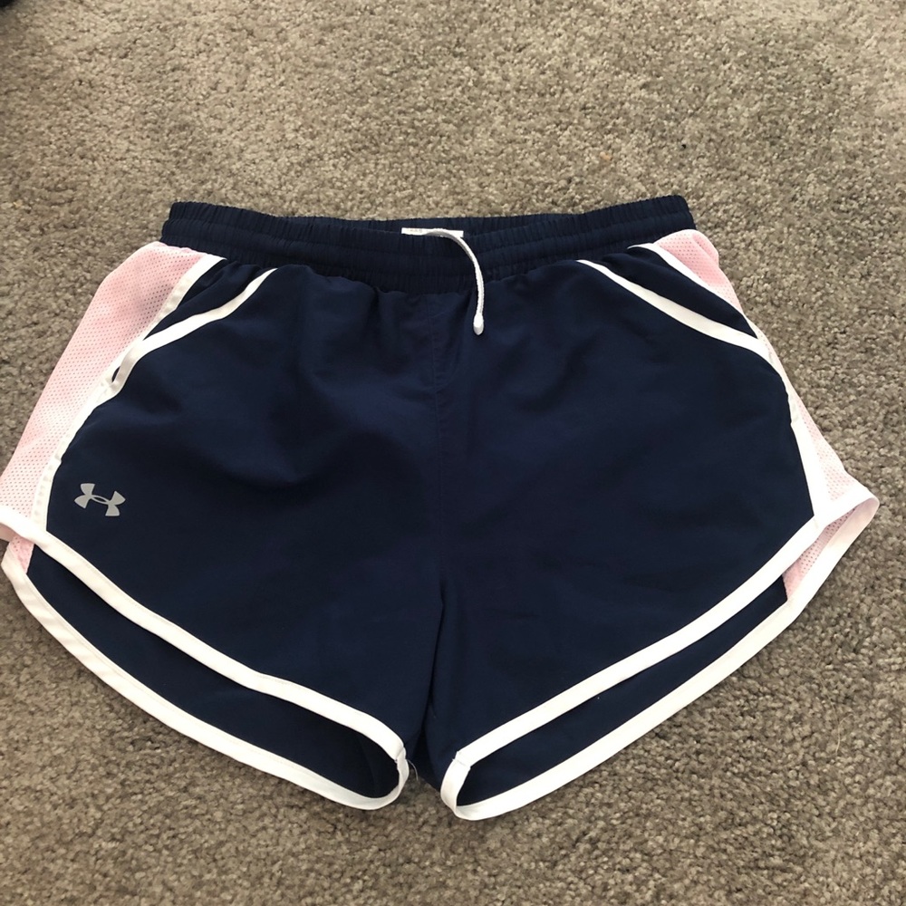 Women’s under Armour athletic shorts